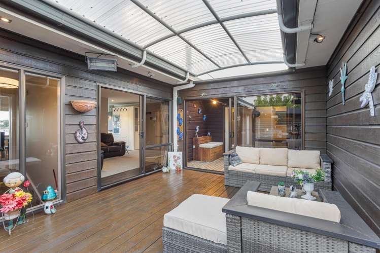 43 Polkinghorne Drive Manly_10