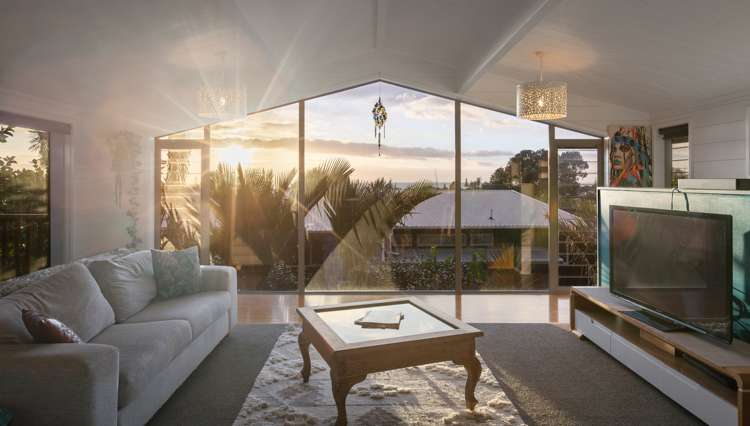 37 The Crescent Waihi Beach_3