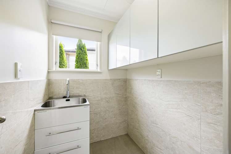 18 Rewarewa Road Te Atatu Peninsula_15