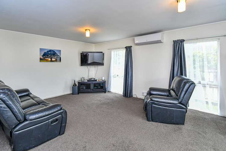 2/19 Cameron Street Papakura_5