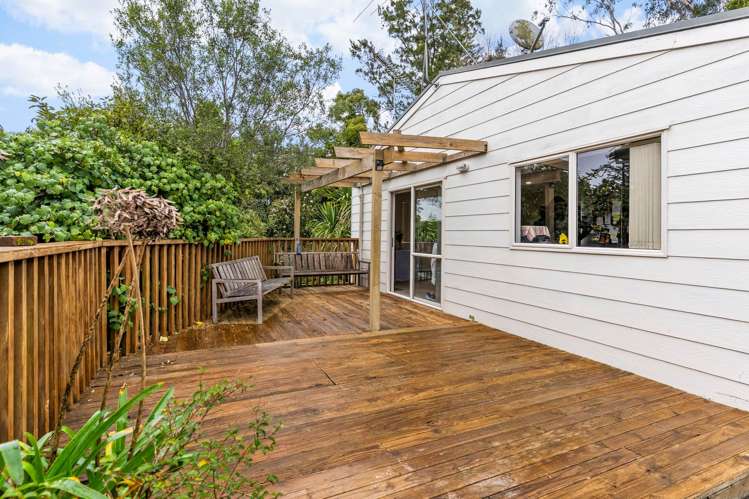 2/39 Lancaster Road Beach Haven_14
