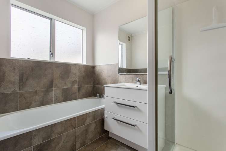 7/15a Oates Road Glen Eden_10