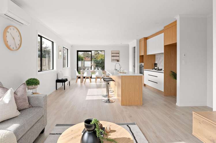 1/47 Chedworth Avenue_0