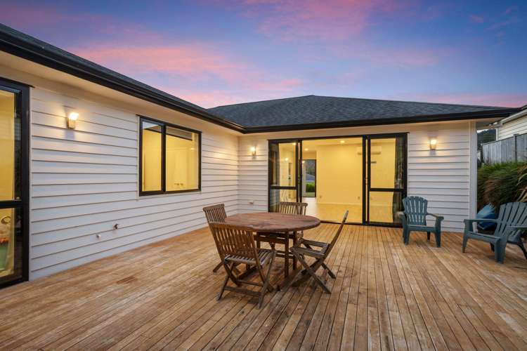 25 Jeroboam Loop Kumeu_11