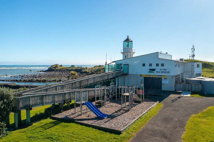 2 Anglers Ave Warea_23