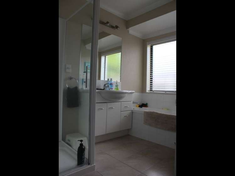 4 Daniel Crescent Cambridge_14