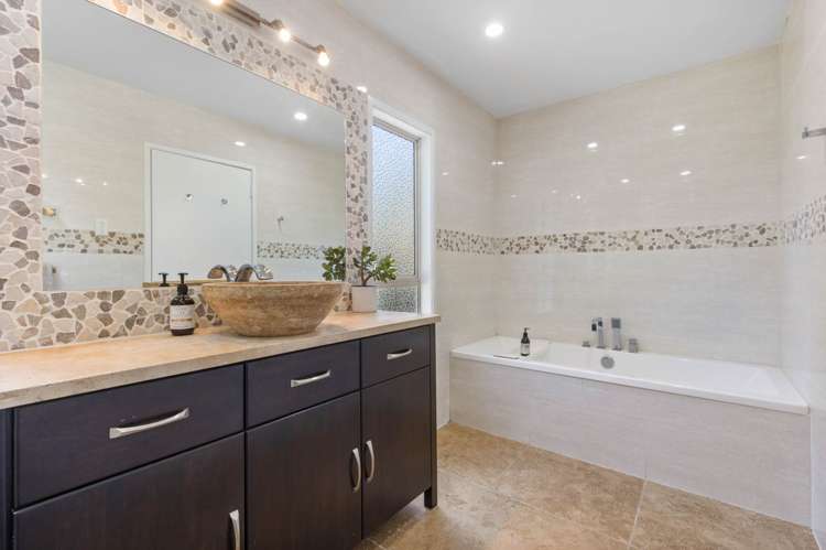 33 Ewhurst Place Goodwood Heights_12