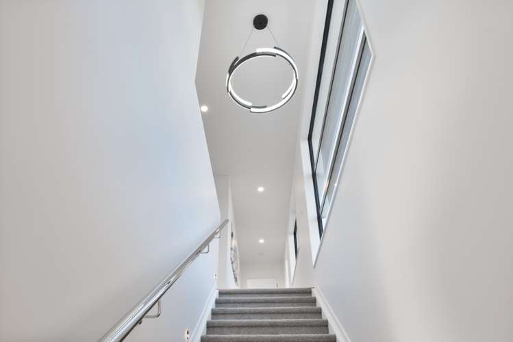 18b Mackenzie Street Te Atatu South_18