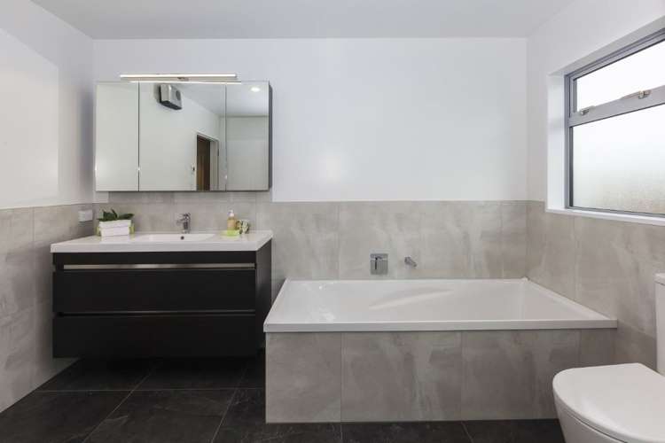 5 Picadilly Avenue Casebrook_19