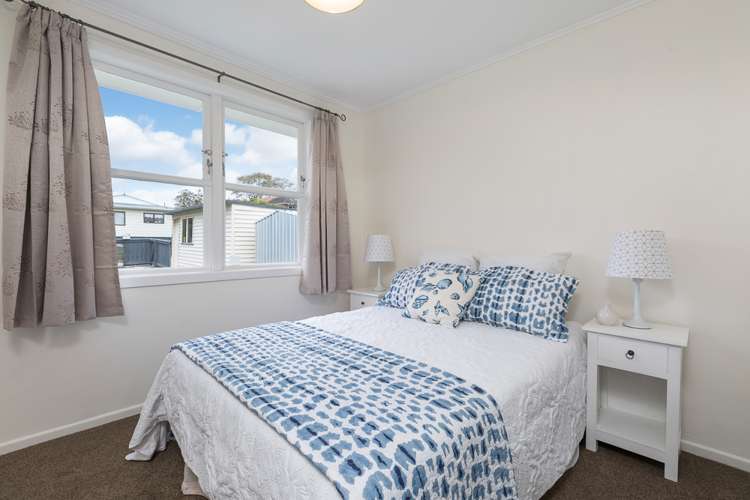 96 Kervil Avenue Te Atatu Peninsula_11