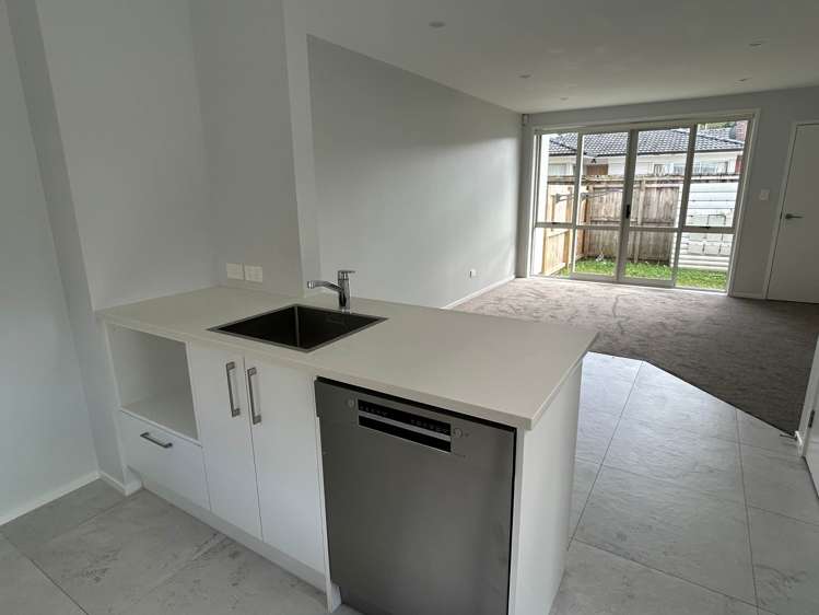 12D Greenock Road Ranui_3