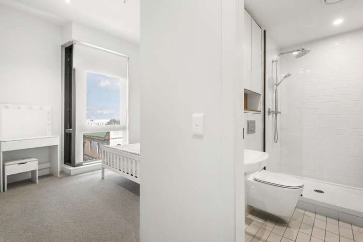 220/38 Khyber Pass Road Grafton_7