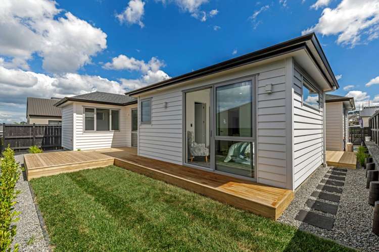 102 Waiwai Drive Wainui_2