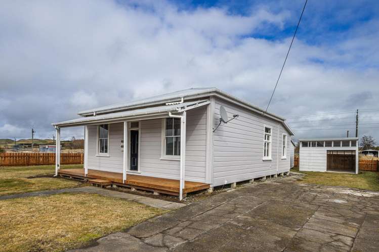14 Rangipo Street Waiouru_17