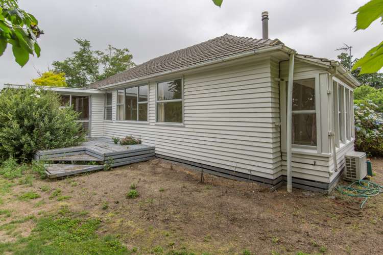 4 King Street Chertsey_1