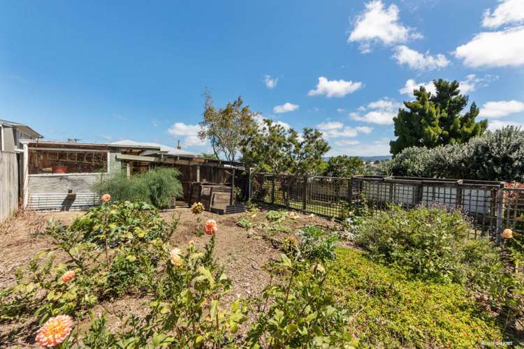 39 School Road Te Atatu South_14