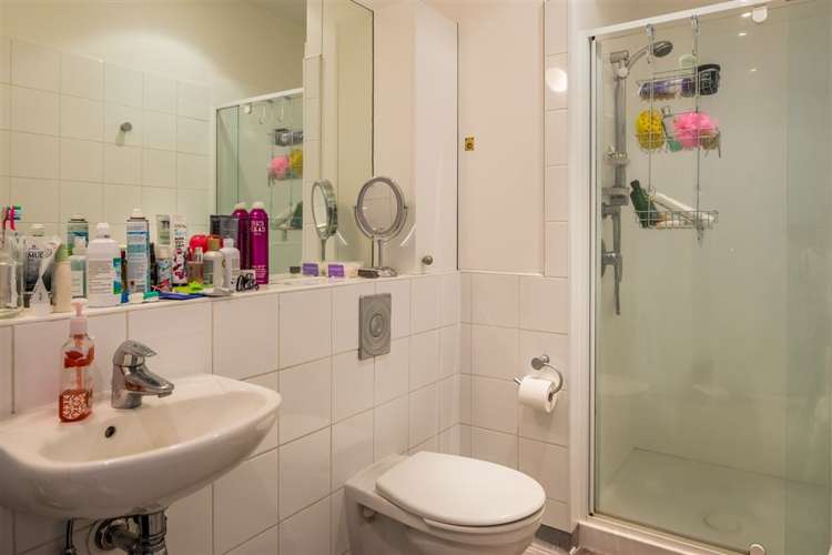 7g/16 The Terrace Wellington Central_9