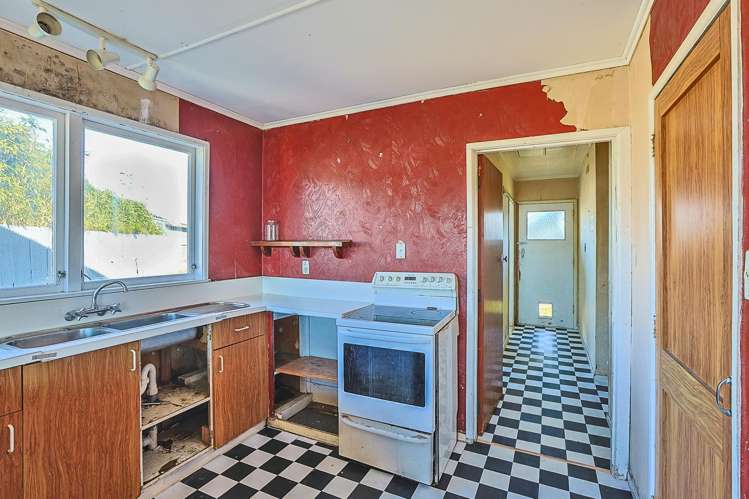 39 Folkestone Drive Flaxmere_13