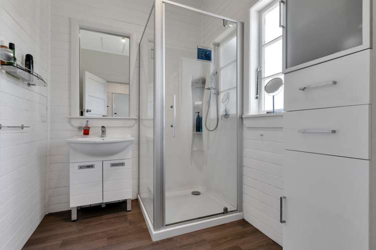 4 Ferry Road Waipu_13