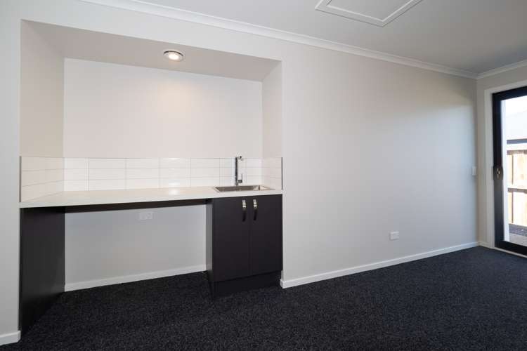 1 Strowan Avenue Elgin_20