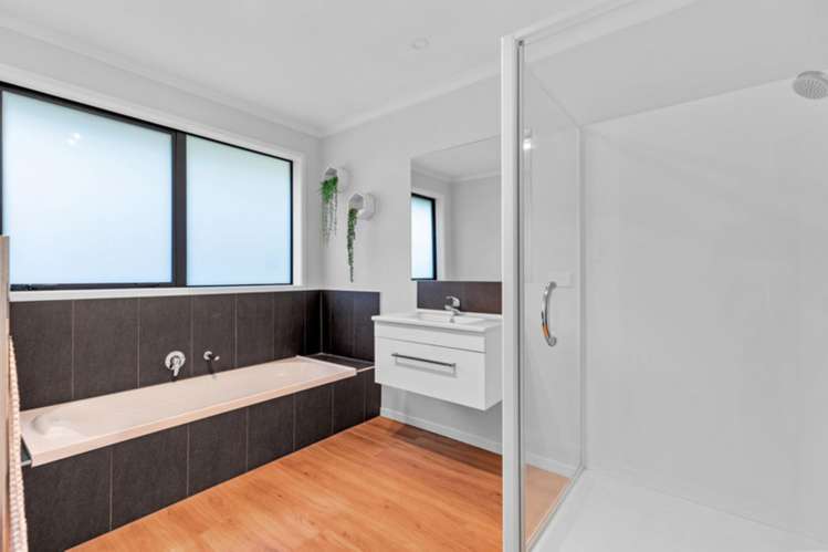 8F Cannell Farm Drive Te Puke_19