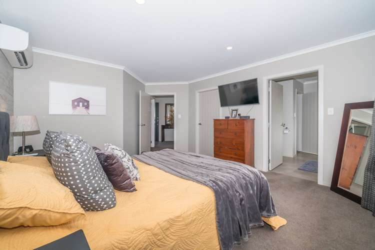 7 Lorenzo Place Kelvin Grove_11