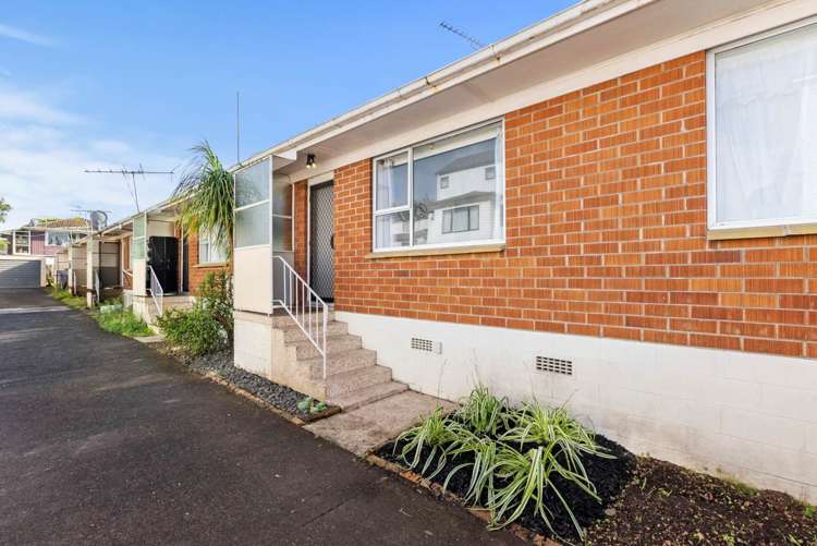 2/14 Campbell Road Royal Oak_10