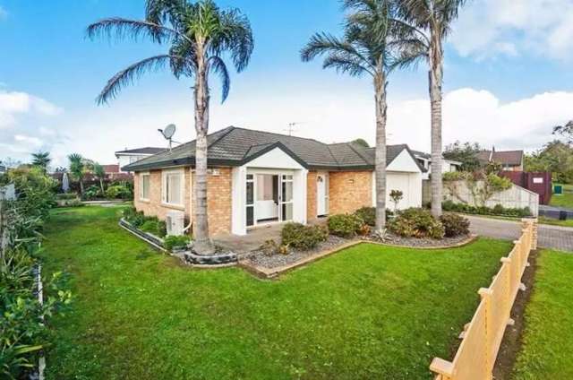 112 Marina View Dr 11426_1