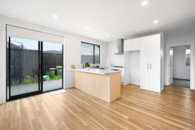 2/9 Kingsley Street 1148_4