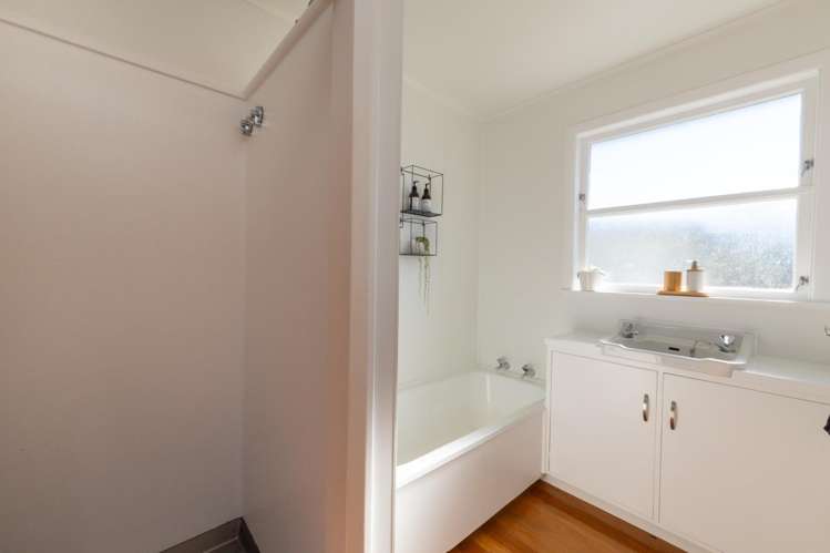 7 Liverpool Street Takaro_14