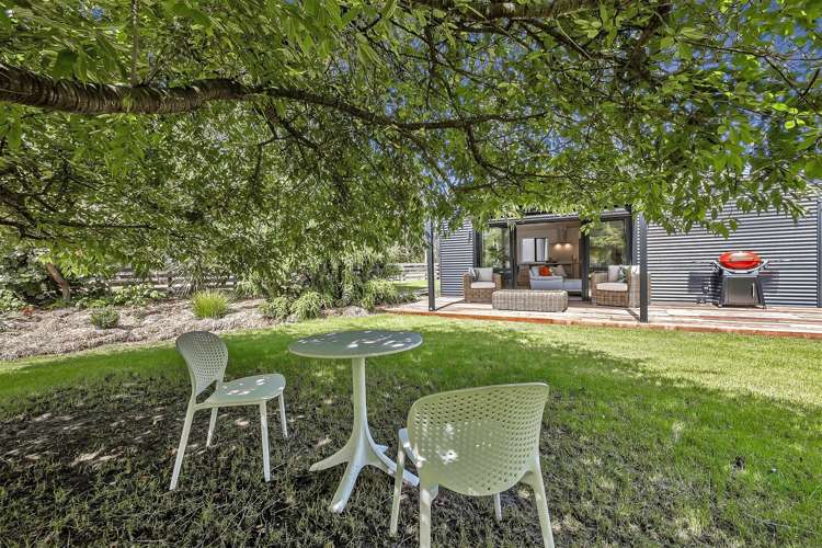 300 Two Chain Road Burnham_16