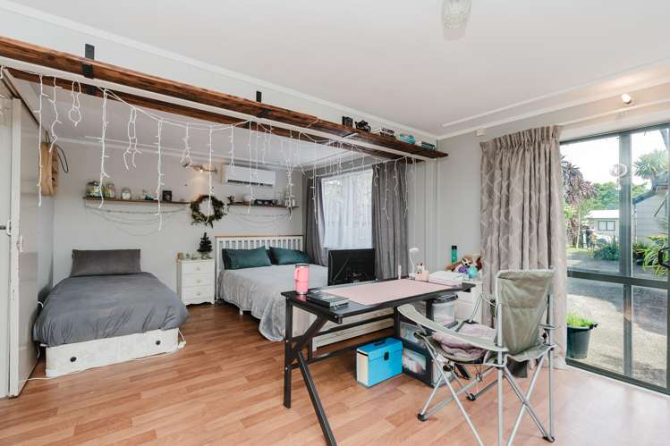 17 Kentucky Crescent Nawton_12