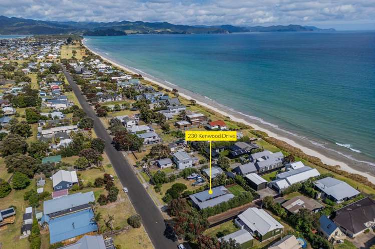 230 Kenwood Drive Matarangi_14