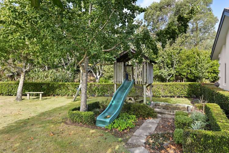 2/234 Gillard Road Ngahinapouri_26