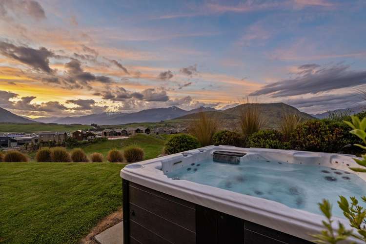 44 Orford Drive Jacks Point_30