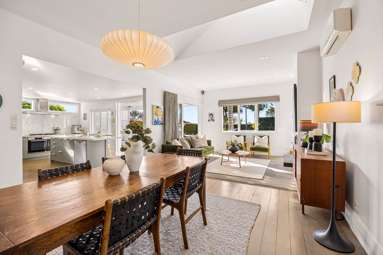 7 View Road_3
