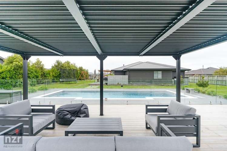 15 Roots Street East Feilding_17