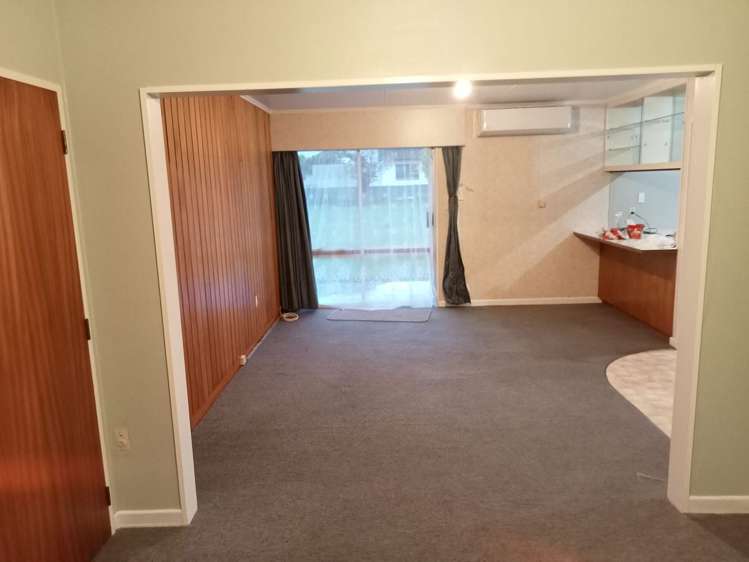 42 Kimberley Grove Westbrook_3