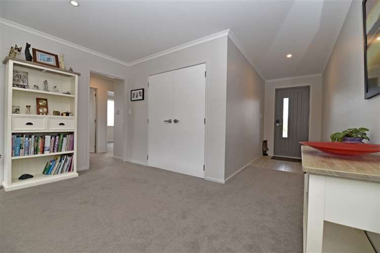 13 Pitoitoi Drive Riverhead_8