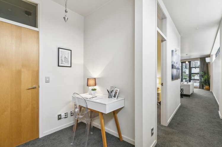 8/125 Thorndon Quay Pipitea_16