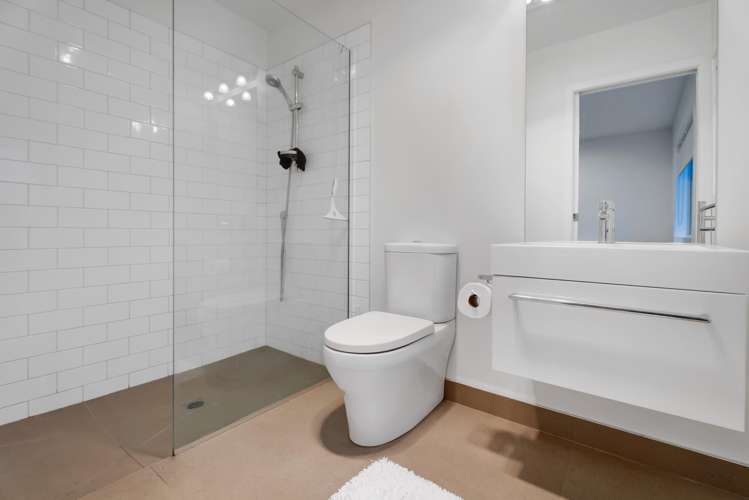 92 Smart Road Glen Avon_14