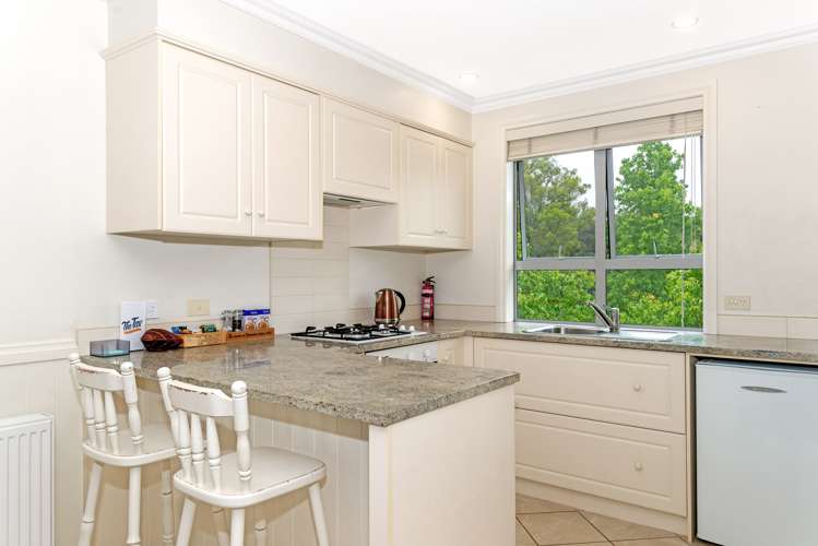 18 Potae Avenue Lytton West_34