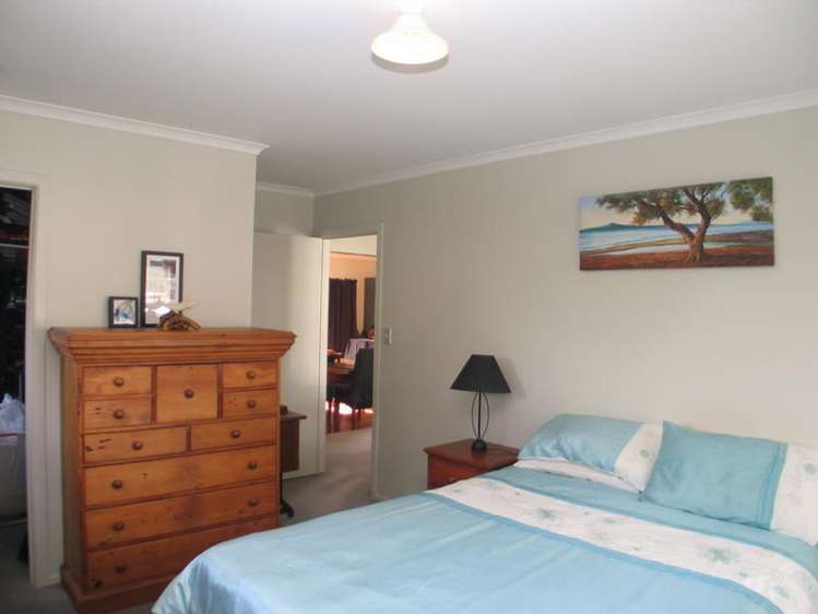 15 Bertram Road Kawakawa Bay_5