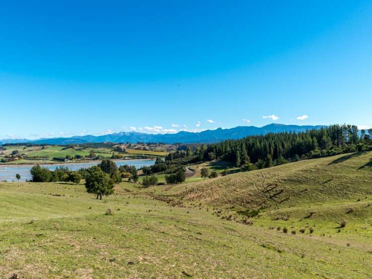 22 Kina Peninsula Road Tasman_11