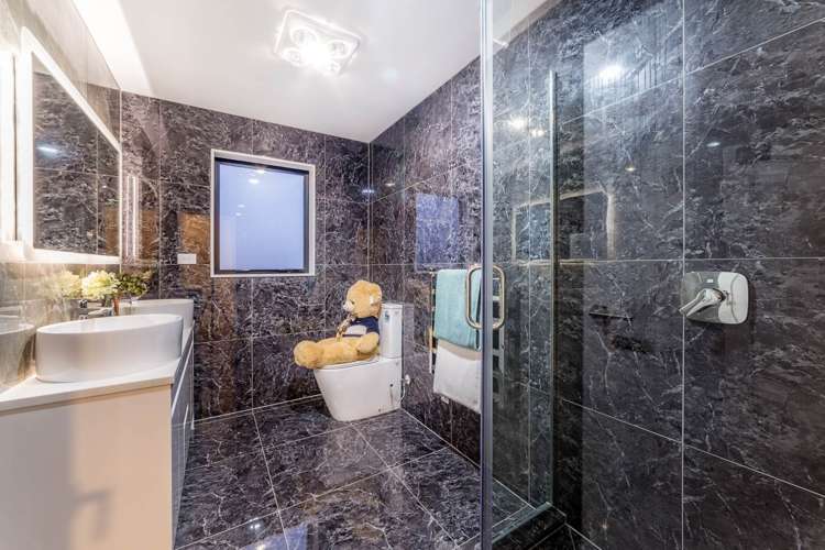 8 Mantis Lane Hobsonville_17