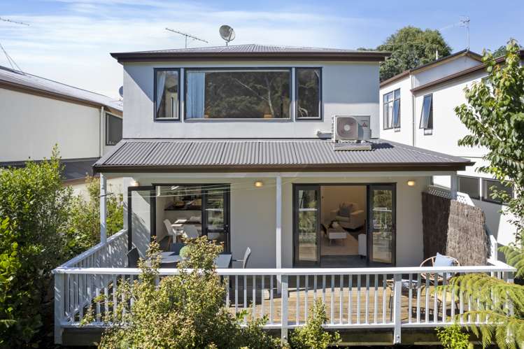 5/12 Herons Way Northcote_24