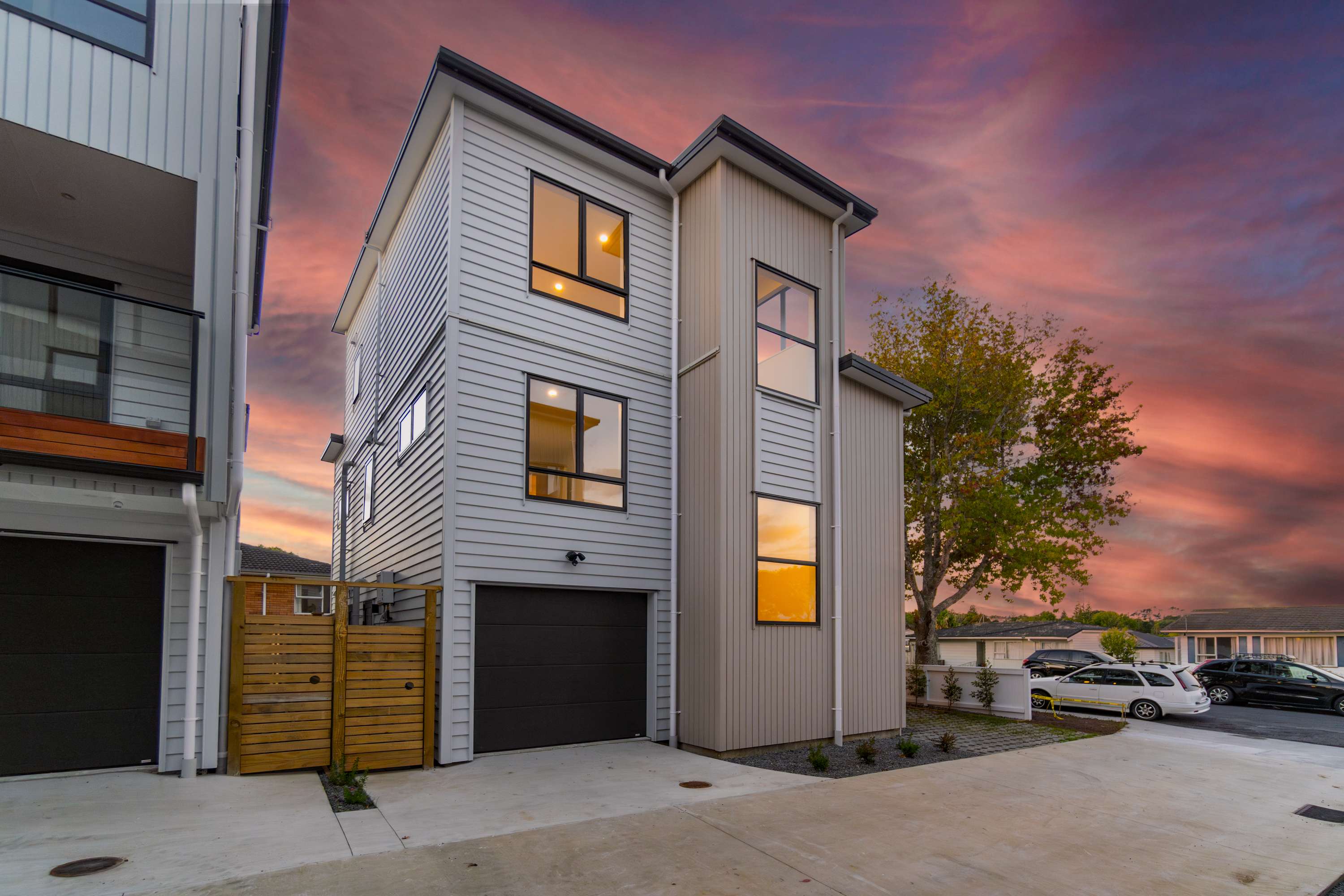 8/46 Cockayne Crescent Sunnynook North Shore City Houses for Sale