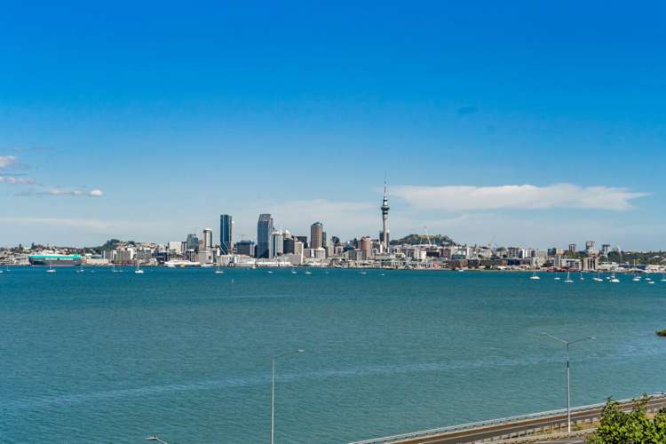 2/81 Sylvan Avenue Northcote_14