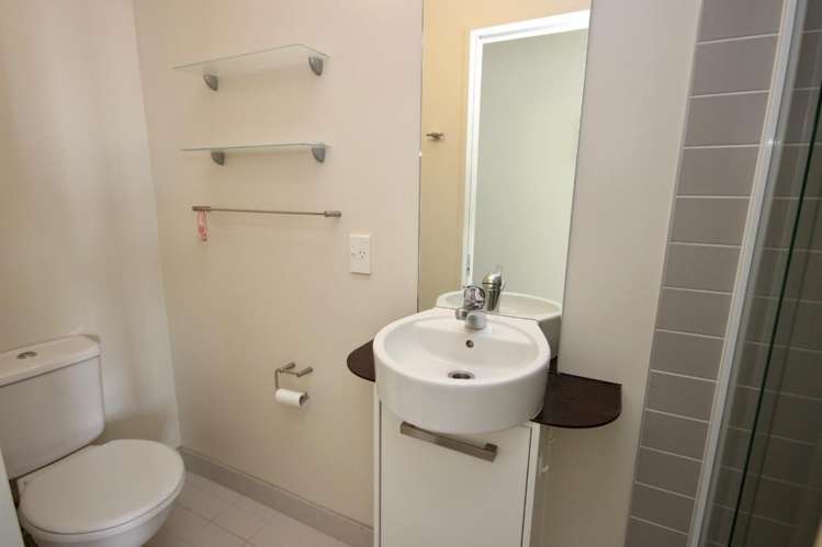 1310/10 Waterloo Quadrant Auckland Central_6