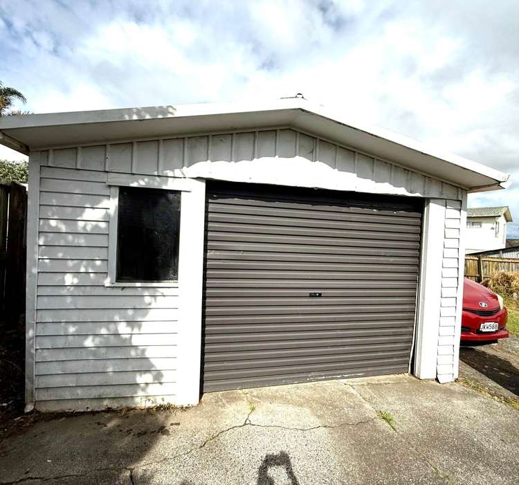 6 Yearsley Place Manurewa_12